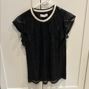 NWT! Black Sequin Women's Party Top. Flutter sleeve. Size XS. Perfect condition.